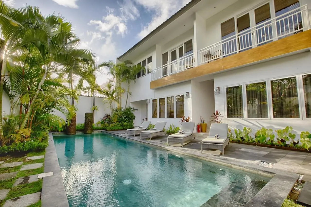 Decasa Seminyak Apartment