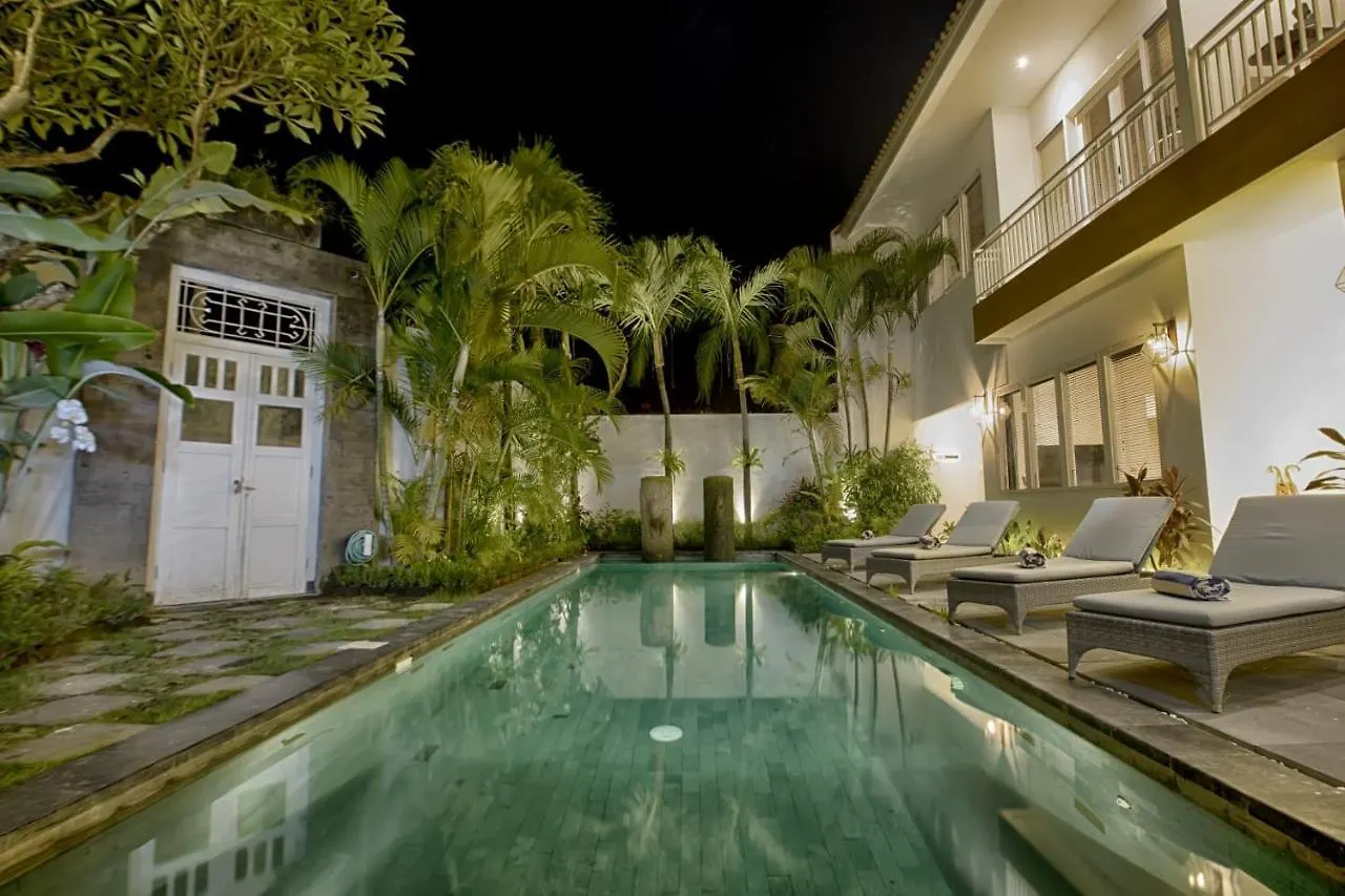 Decasa Seminyak Apartment